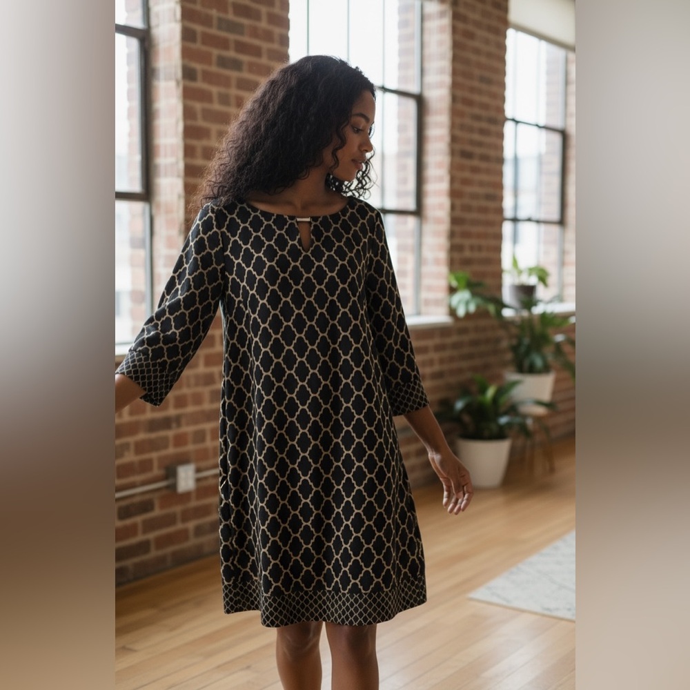 Stylish Black & Gold Geometric Dress - Size 14 - 35.5” Length